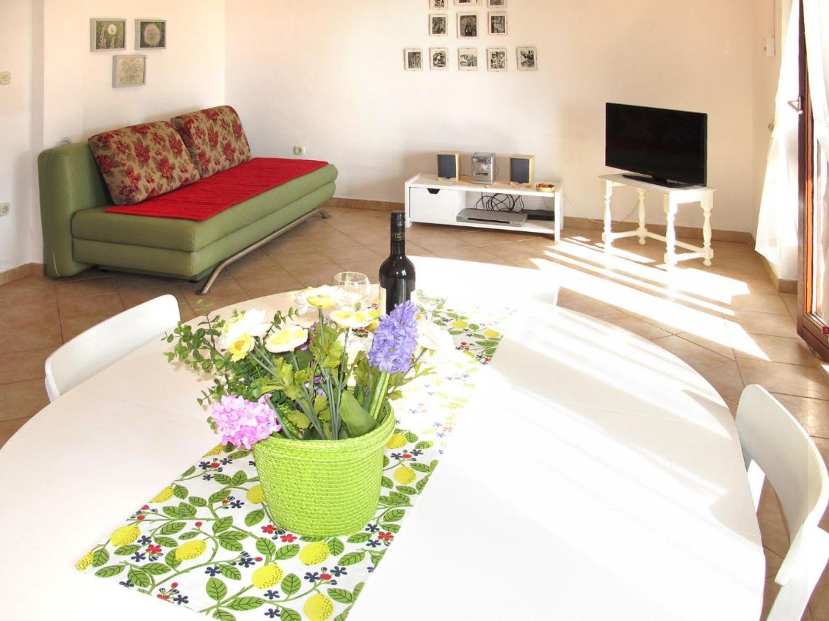 Apartment Culic-2 By Interhome โตรกีร์ ภายนอก รูปภาพ